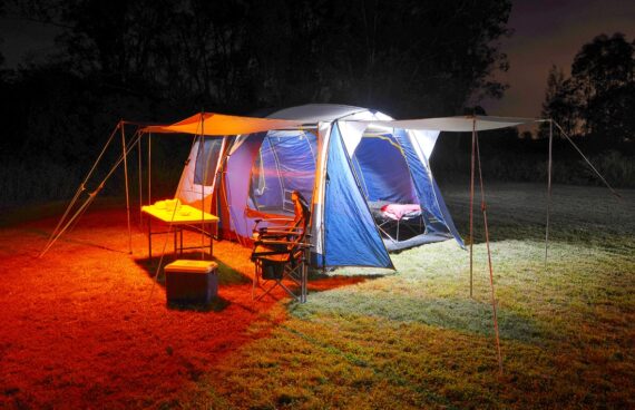 korr-led-camping-lights-orange-white-in-use-tent (1)